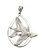 1972 Wallace Sterling Silver &quot;Peace on Earth&quot; Ornament Flying Doves in F... - £48.65 GBP