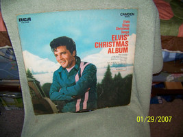 lot of {2} vvinyl albums   christmas {elvis presley} - £11.04 GBP