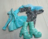 Bratz Snow-kissed doll clothes Cloe Jade jackets gray aqua blue + blue s... - $12.86