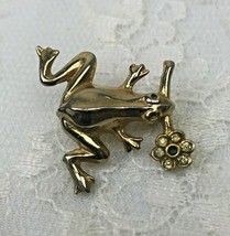 Tiny Figural Frog Pin Flower Has 7 Tiny Stones Scarf Lapel Tie - £14.73 GBP
