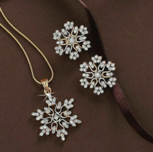 925 Silver Snowflake Crystal Pendant Earrings Necklace Set Women Wedding Jewelry - £13.55 GBP