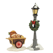 O&#39;Well Christmas Village Accessories Figurines Wreath on Lamppost &amp; Cookie Cart - £9.40 GBP