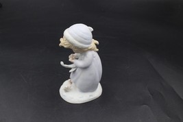 1986 Precious Moments Winter&#39;s Song 12092 Enesco Porcelain Figurine - £6.19 GBP