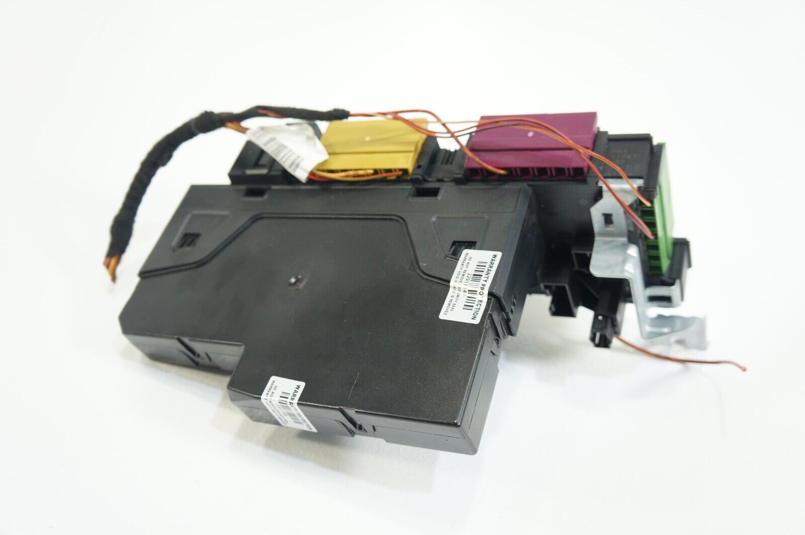 122014 mercedes w204 c300 4matic REAR sam fuse box relay module