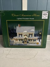 Classic American Home Accents Holiday Porcelain Christmas Village  *read - £19.25 GBP