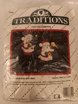 Traditions T8005 Santa With Bag And Tree Vinrage 1986 Felt Ornaments Cra... - $19.99