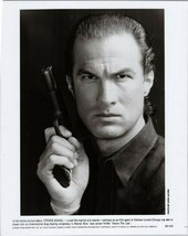 Steven Seagal original 1988 8x10 photo holding hand gun Above The Law - £16.03 GBP