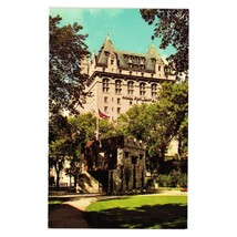 Vintage Postcard Fort Garry Gate Hotel Canadian National Railways Winnipeg - £6.15 GBP