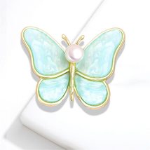 Accessories Women Jewelry Gift Pearl Shell Butterfly Pattern Brooch(green) - £8.73 GBP