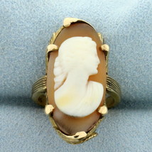Vintage Cameo Ring in 10K Yellow Gold - £252.20 GBP