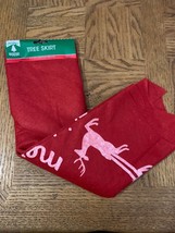 Christmas Tree Skirt Reindeer And Sleigh - $15.05