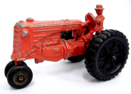 Vintage Die Cast Minneapolis Moline MM Red Farm Tractor w Farmer 5&quot; Long - £14.85 GBP