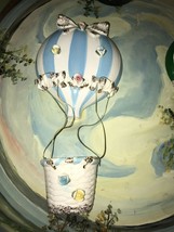 Vtg Enesco Ceramic Blue White Stripe Flower Hot Air Balloon Wall Vase Decoration - £47.95 GBP