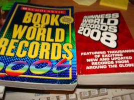 Lot Guinness World Records 2006 2008  Scholastic Children&#39;s books - £4.71 GBP
