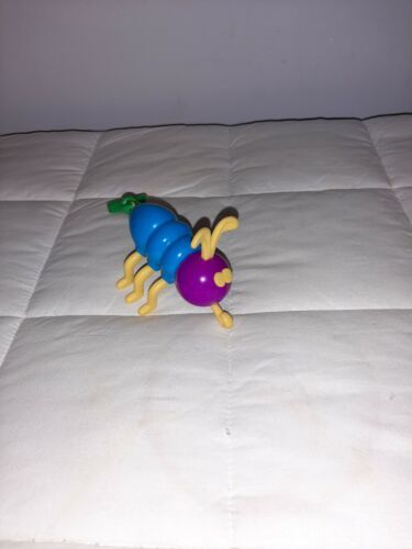 Vibrating Cootie Bug Clip 1999 Hasbro 6 1/2" Long Total Pull String and it Shake - $10.99