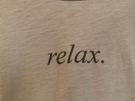Vintage Zoe+Liv &quot;Relax&quot; Ladies Size 2XL Gray Short Sleeve Tee - $8.99
