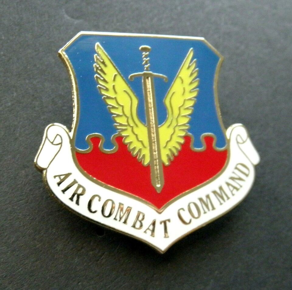 US AIR FORCE USAF COMBAT COMMAND LARGE LOGO LAPEL PIN 1.5 inches