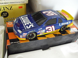 Action Racing 1/24 Mike Skinner #31 Lowes Monte Carlo NASCAR Car Bank MIB - £26.48 GBP