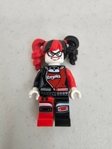 LEGO Harley Quinn Smylex Shirt minifigure 70906 Super Heroes DC mini figure - $5.89