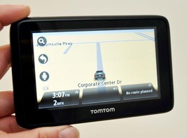 NEW TomTom GO 2435TM Car GPS System 4.3&quot; USA/Canada/Mexico LIFETIME MAPS... - £46.85 GBP