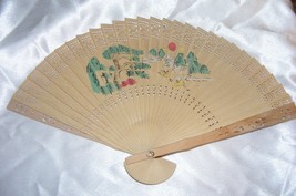 Vintage Wooden Japan Hand fan In Box Glass Top - $1,155.99 MXN