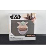 Star Wars The Mandalorian The Child Sculpted Ceramic Salt and Pepper Set - $239.99 MXN