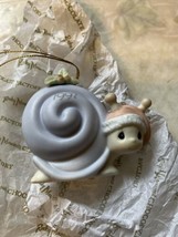 1997 Precious Moments - Slow Down for the Holidays Snail Ornament - Retired - £16.82 GBP