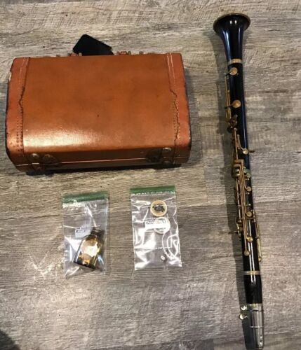 OLDS Student Clarinet 2161 Black w Hard Case With Case - £73.39 GBP