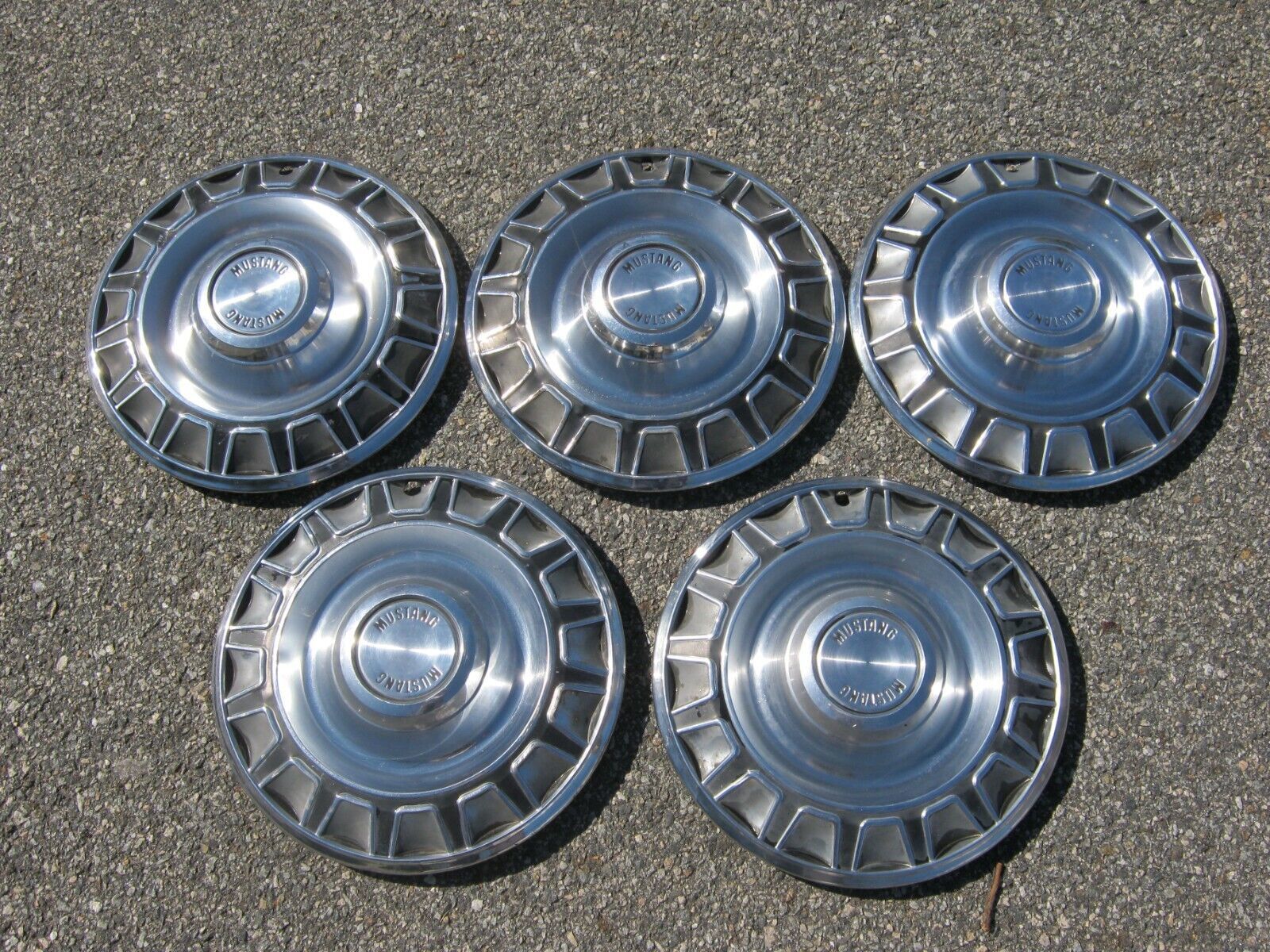 Factory original 1970 Ford Mustang 14 inch hubcaps wheel covers - $83.80