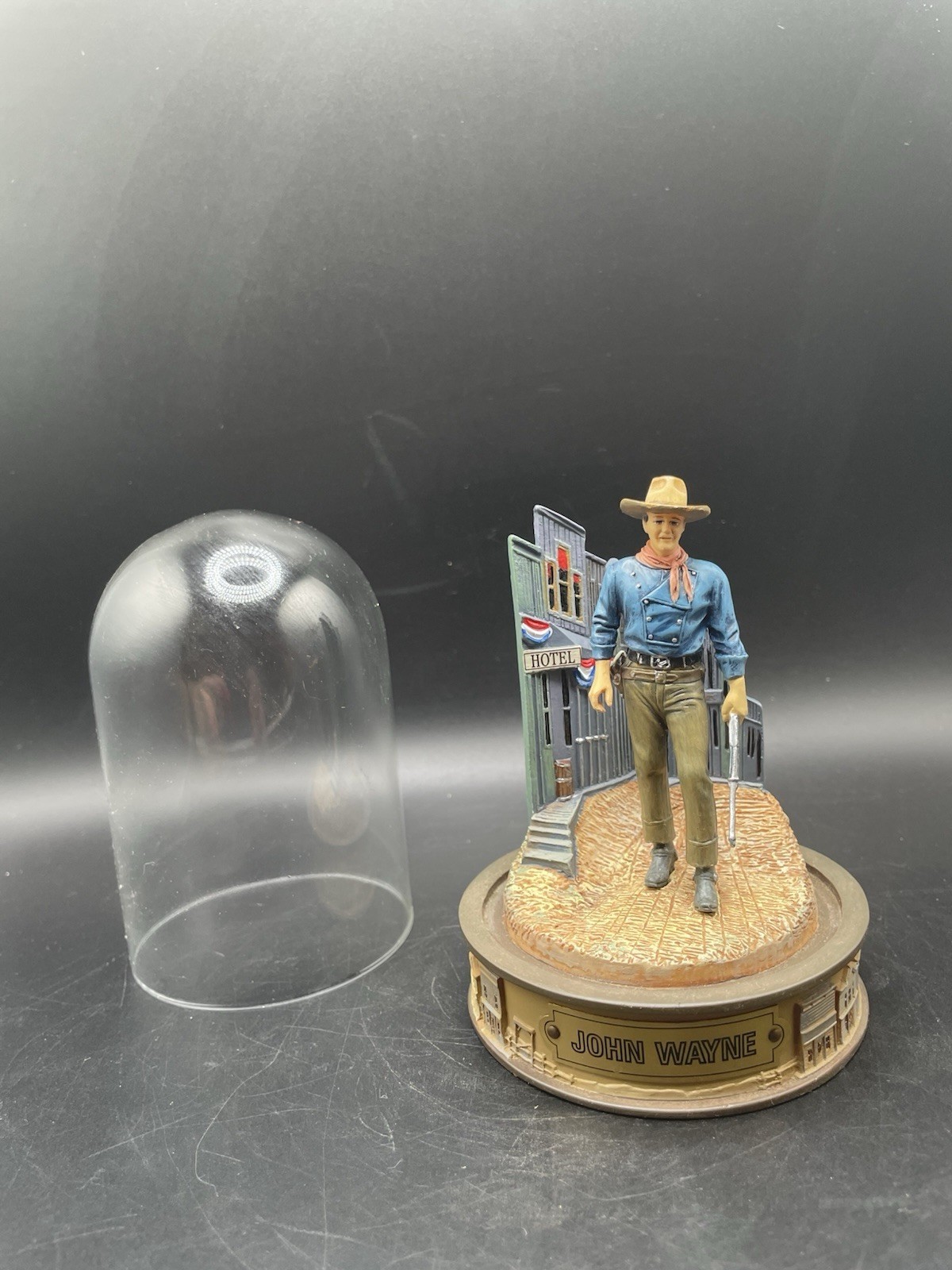 Franklin Mint John Wayne Limited Edition Hand Painted Sculpture W/glass ... - $34.36