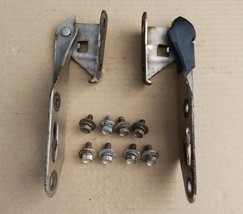 97-01 HONDA CRV HOOD HINGE HINGES NAPLES GOLD YR-524M SET W/ 8 BOLTS OEM  - $33.32
