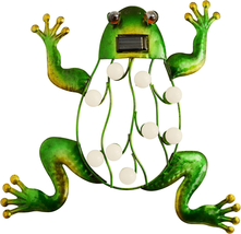 Metal Frog Solar Lighted Wall Art Décor, Outdoor Frog Garden Décor, Frog Yard Ar - £32.28 GBP