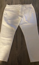 Universal Thread White Denin Skinny Pants Size 22W NEW - £12.76 GBP