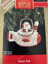 1992 Hallmark Keepsake Ornament- Santa Sub- MAGIC Blinking Lights - £19.15 GBP