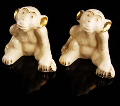 Vintage  40&#39;s Monkey salt pepper set - whimsical gift - chimpanzee statue figuri - £54.81 GBP