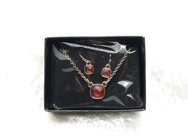Avon Colorful Metals Pendant Necklace And Earring Gift Set (PINK/ROSE) Sealed!!! - £11.14 GBP