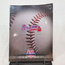 MLB Atlanta Braves 2001 Official Yearbook Baseball Vintage Magazine - £7.74 GBP