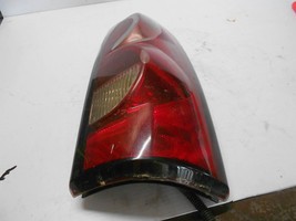 2003-2006 GM Silverado Tail Light Rear Right 16530966 - $34.99