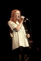 Letters to Cleo - Kay Hanley - 8x10 Color Photograph - €12,63 EUR