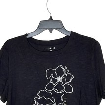 Torrid Classic Fit Stretch Vintage Tee Top Floral Line Motion Black Women 00 NWT - £20.56 GBP