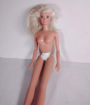 Vintage Mattel 1976 Nude Blonde Barbie Doll w Blue Eyes, Earrings - £7.66 GBP