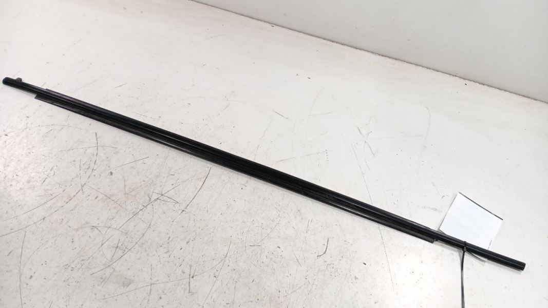 Toyota Prius Door Glass Window Weather Strip Trim Front Left Driver 2015... - $44.79