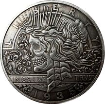 Hobo Nickel Style Skull on 1935 Peace Dollar - $18.62 CAD