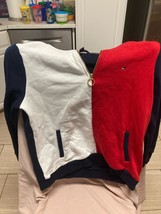 Tommy Hilfiger Pull-Over Size Medium - $24.75