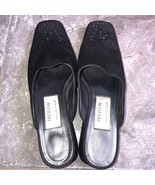 Preview Collection Women’s Slip On Closed Toe Shoes With Stones Size 8.5 M - $14.43
