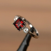 1.20CT Princess Cut Solitaire Red Garnet Wedding Ring 14K White Gold Plated - £110.76 GBP