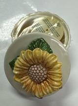 FITZ &amp; FLOYD Home Fragrance Sunflower Candle NEW- Unused, No Box - $18.77