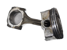 Right Piston and Rod Standard From 2011 Subaru Outback  2.5 12100AA310 AWD - £55.01 GBP