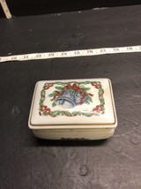 1985 Heritage House Melodies of Christmas Silver Bells Musical Box. - $7.99