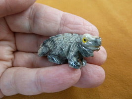 Y-LIZ-IG-23) gray baby IGUANA LIZARD carving SOAPSTONE Peru gem FIGURINE... - $8.59